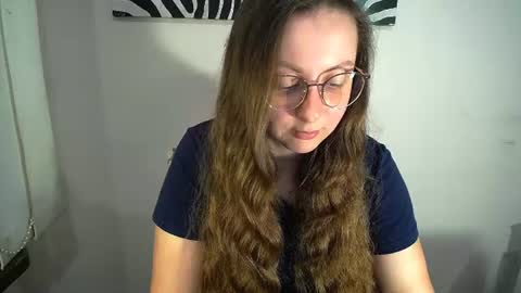Snapshot of _annabelle_lee chatting on June 2026 06:37:02 AM Anna online show from June 2026 06:37:02 AM