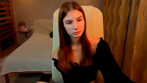 Snapshot of _annahoney_ chatting on November 2025 12:57:02 AM Ana online show from November 2025 12:57:02 AM