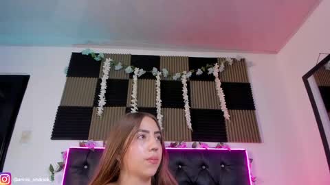 Snapshot of _annie_andrick_ chatting on June 2026 09:11:01 AM Annie Andrick online show from June 2026 09:11:01 AM