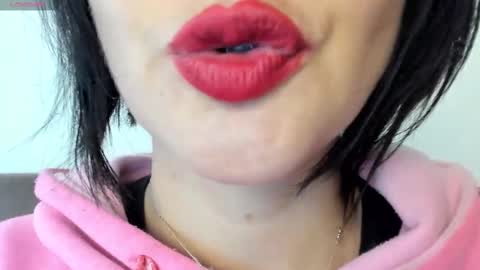 antonia online show from February 2025 08:10:02 PM