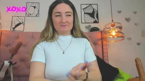 _antonella_11 online show from October 2025 07:13:01 PM