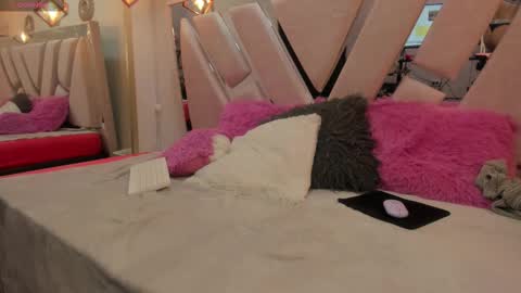 carolina online show from September 2025 12:29:02 PM