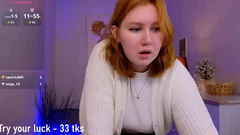 hello im Lira online show from November 2025 12:24:01 AM