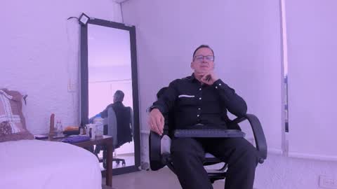 _axelking_ online show from February 2026 11:25:02 AM