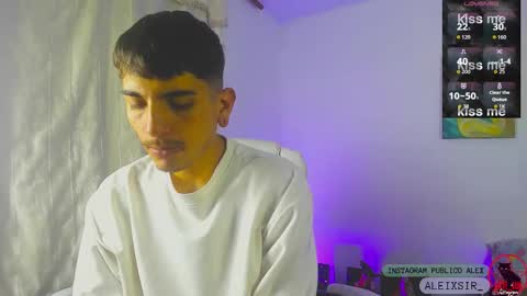 Lunita  online show from January 2026 04:11:01 PM