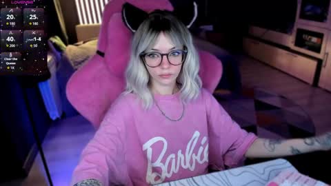 Olivia Subscribe to my Fansly -   online show from April 2026 11:40:01 PM