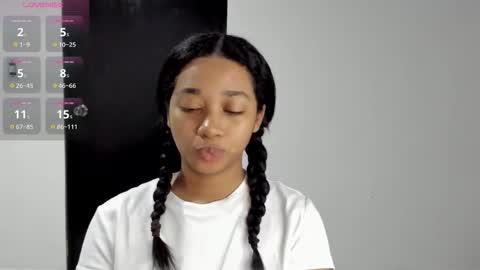 Snapshot of _blairwest_ chatting on November 2025 08:14:01 AM _blairwest_ online show from November 2025 08:14:01 AM