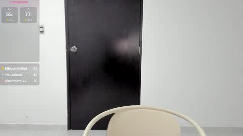 Snapshot of _blairwest_ chatting on January 2026 05:37:01 PM _blairwest_ online show from January 2026 05:37:01 PM