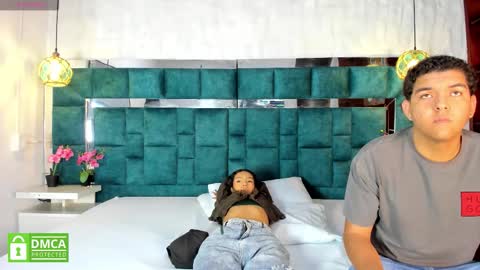 _bonnyandclyde online show from February 2026 12:02:01 PM