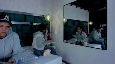 _bonnyandclyde online show from March 2026 11:28:02 AM