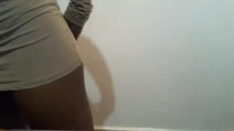 Snapshot of _bunny_b chatting on February 2025 12:28:01 PM I will be back soon online show from February 2025 12:28:01 PM