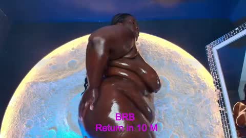 Caro. online show from April 2026 07:19:01 PM