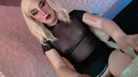 Caroline online show from March 2025 06:00:02 AM