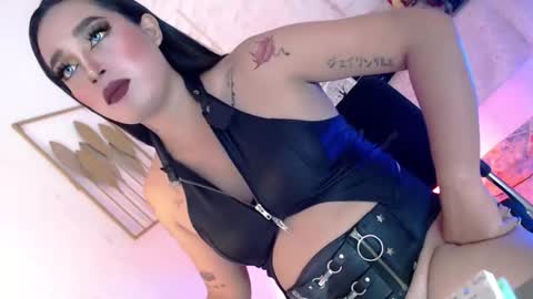 Caroline online show from February 2026 06:50:01 AM