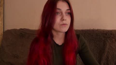 Caroline online show from November 2025 12:42:01 PM