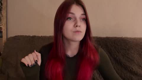 Caroline online show from December 2025 01:20:01 PM