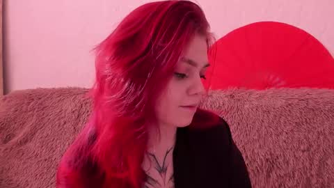 Caroline online show from March 2026 10:22:01 AM