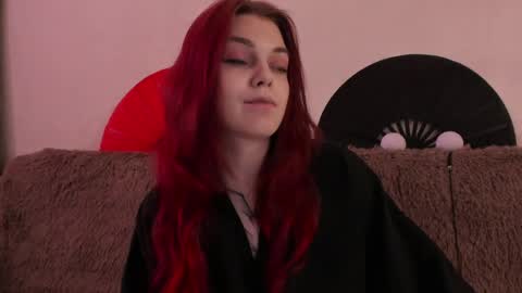 Caroline online show from April 2026 10:31:01 AM