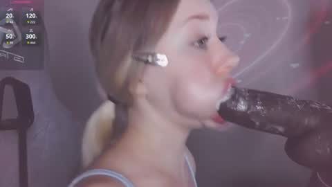 Snapshot of _chatur_babe chatting on June 2026 08:33:02 PM Angelina online show from June 2026 08:33:02 PM