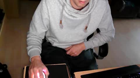 Snapshot of _chris_87 chatting on February 2025 02:55:02 PM  chris 87 online show from February 2025 02:55:02 PM