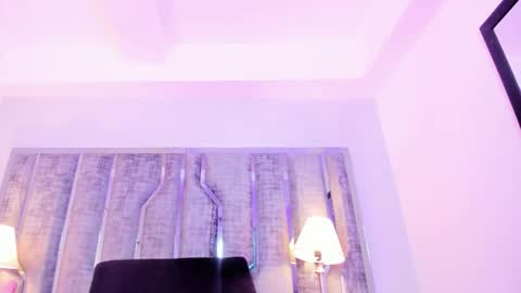 _ciara_benet_ online show from December 2025 12:03:02 PM