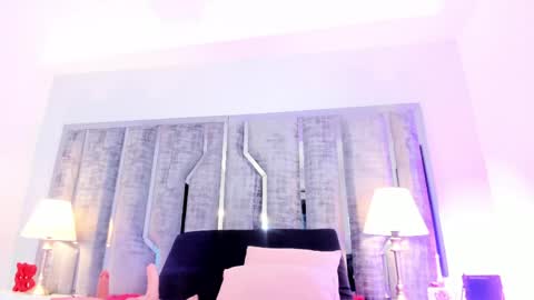 _ciara_benet_ online show from April 2026 12:00:02 PM