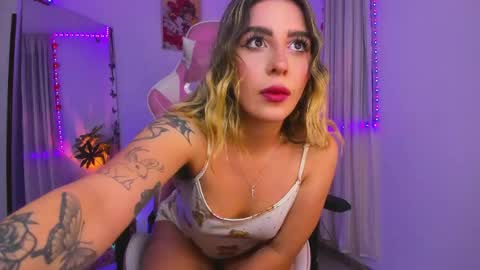 Snapshot of _cloe_1 chatting on May 2026 03:12:01 AM Chloe online show from May 2026 03:12:01 AM
