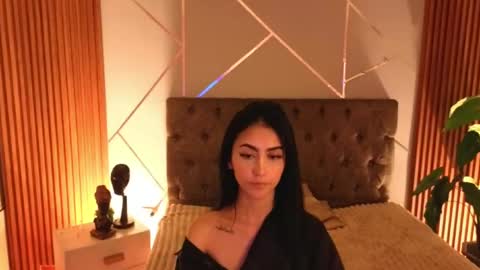 Snapshot of _coraliinee_ chatting on July 2026 03:15:01 AM Coraline online show from July 2026 03:15:01 AM