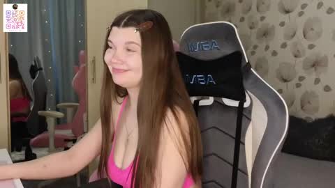 Snapshot of _cute_ice chatting on May 2026 12:01:02 PM _cute_ice online show from May 2026 12:01:02 PM