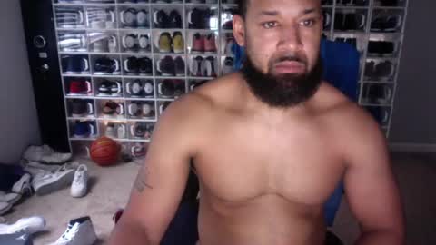 Snapshot of _da_d1ck_ chatting on December 2024 06:57:02 PM Da d1ck online show from December 2024 06:57:02 PM