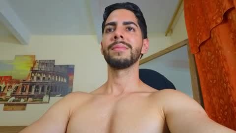 Snapshot of _davidwolf chatting on May 2026 12:39:01 AM David online show from May 2026 12:39:01 AM