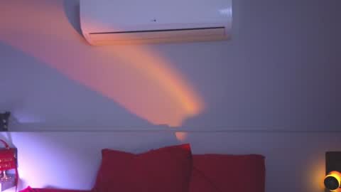 Snapshot of _demi_dee_ chatting on January 2025 12:52:01 PM DemiDee online show from January 2025 12:52:01 PM