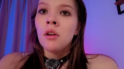 Snapshot of _demi_dee_ chatting on July 2026 06:26:01 PM DemiDee online show from July 2026 06:26:01 PM