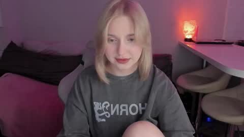 Ri   online show from February 2026 06:44:02 PM