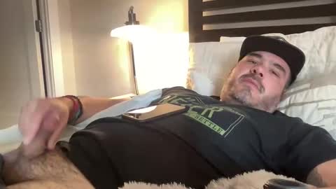 _direwolf_ online show from April 2026 05:04:02 PM