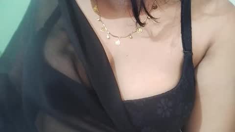 _dreamgirl_0 online show from February 2026 12:52:02 AM