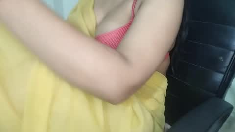 _dreamgirl_0 online show from March 2026 10:32:01 PM