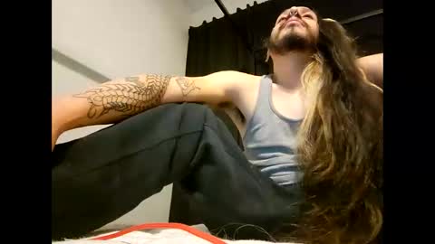 Snapshot of _drew__ chatting on November 2025 02:20:01 AM _drew__ online show from November 2025 02:20:01 AM