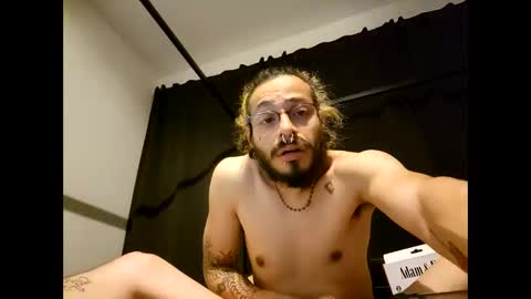 Snapshot of _drew__ chatting on January 2026 07:13:01 AM _drew__ online show from January 2026 07:13:01 AM