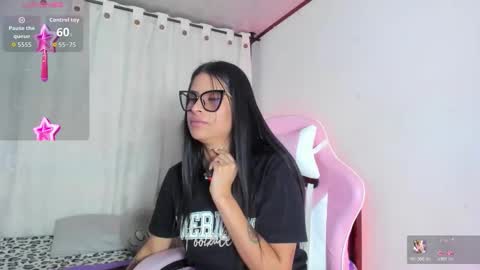 Snapshot of _elektrah chatting on November 2025 12:02:01 AM _elektrah online show from November 2025 12:02:01 AM