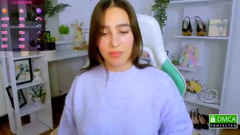 Lizzy  online show from December 2025 09:52:01 PM