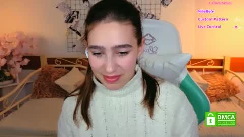 Lizzy  online show from March 2026 01:12:01 AM