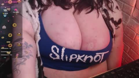 LIsa online show from December 2025 08:34:01 AM