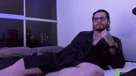  -         online show from February 2026 01:32:01 AM