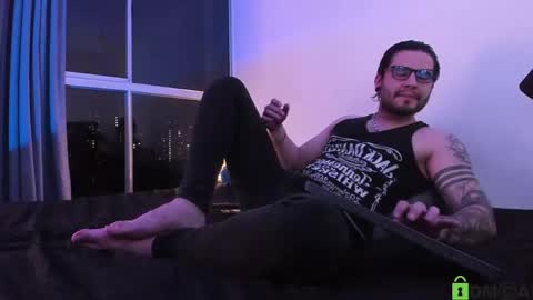  -         online show from April 2026 12:52:02 AM