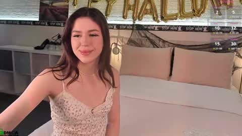 Milana online show from November 2025 02:54:02 AM