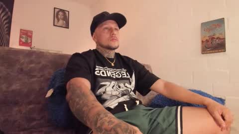 Emilio online show from November 2025 09:42:02 AM