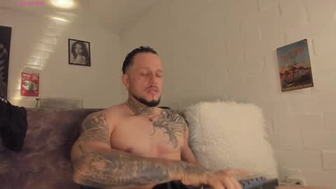 Emilio online show from March 2026 09:35:01 AM