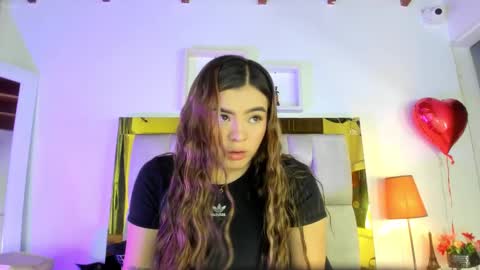 Isabella online show from February 2025 12:22:01 PM