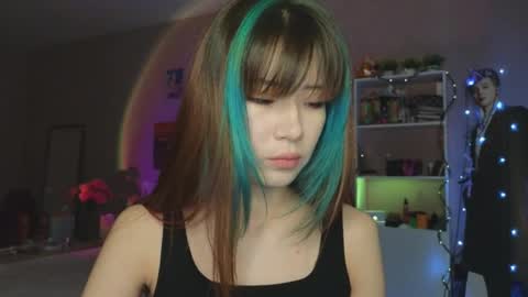 Snapshot of _eve____ chatting on October 2025 03:17:01 AM EveEva online show from October 2025 03:17:01 AM